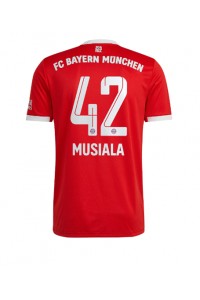 Fotbalové Dres Bayern Munich Jamal Musiala #42 Domácí Oblečení 2022-23 Krátký Rukáv